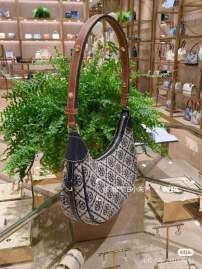 Picture of Tory Burch Handbags _SKUfw237711216fw